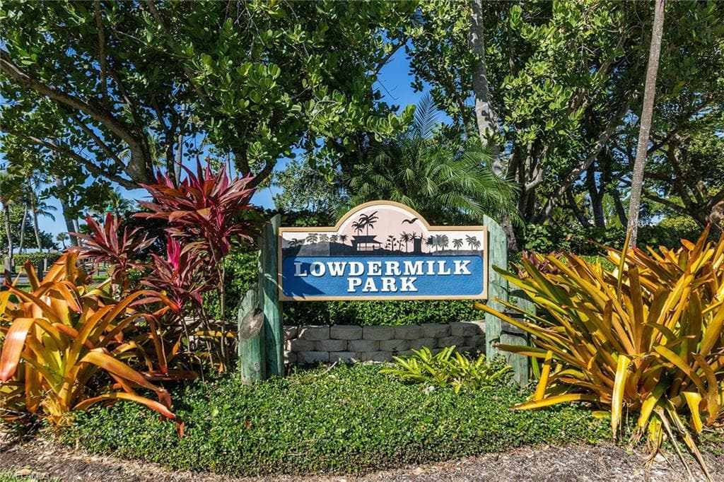1338 Crayton RD 3 NAPLES, FL 34102