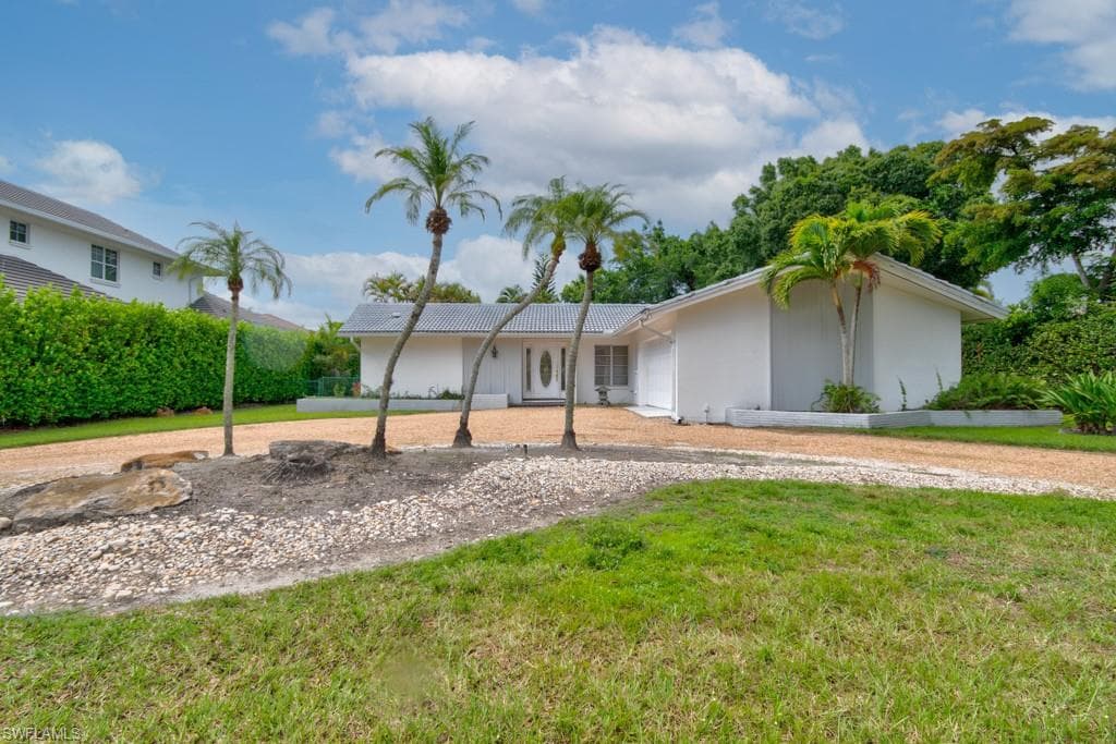 625 Anchor Rode DR NAPLES, FL 34103