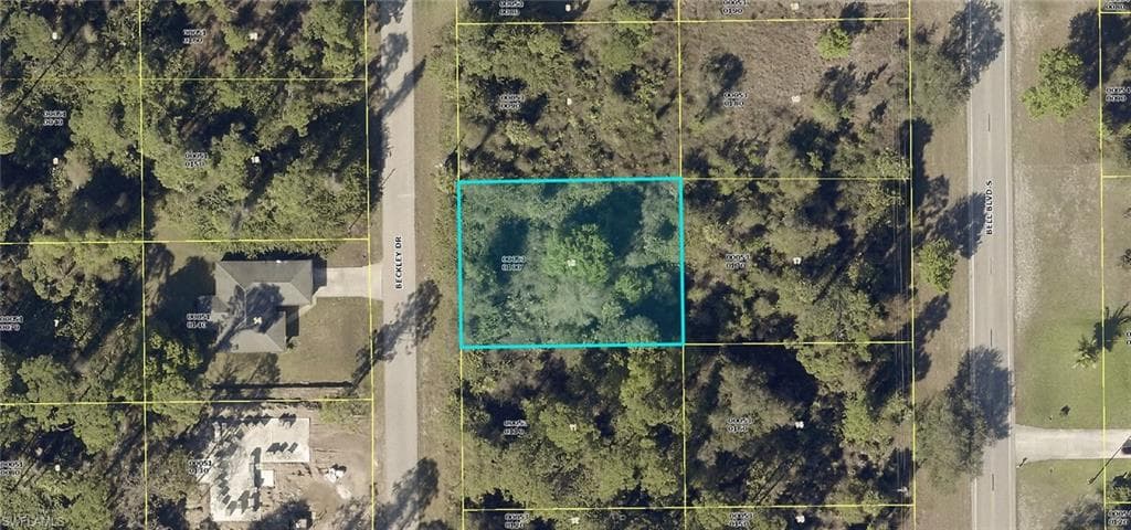 229 Beckley DR LEHIGH ACRES, FL 33974