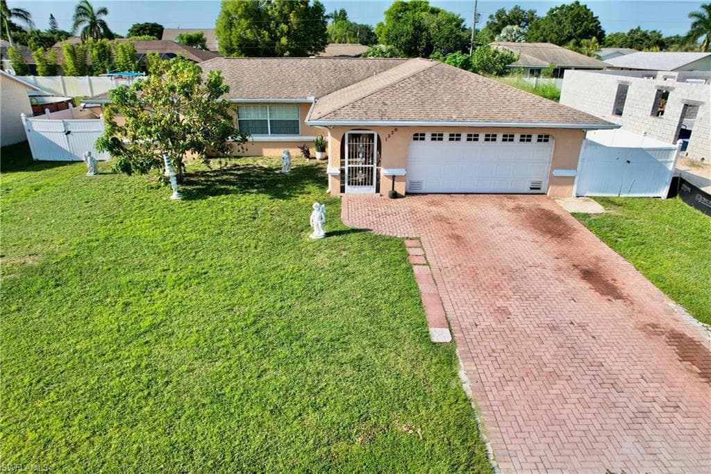 1328 SE Van Loon TER CAPE CORAL, FL 33990