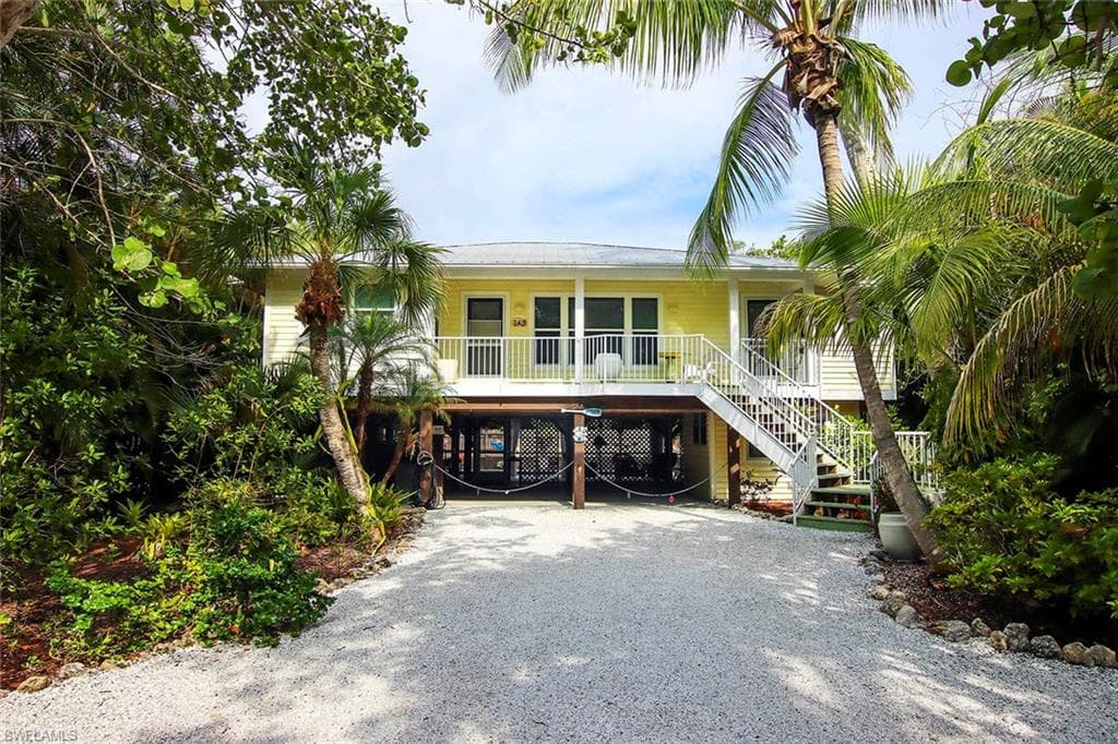 749 Cardium ST SANIBEL, FL 33957