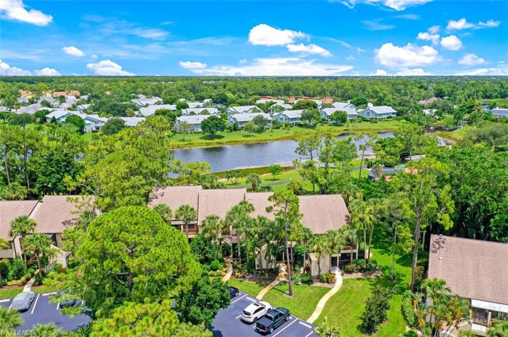 1812 Kings Lake BLVD 103 NAPLES, FL 34112