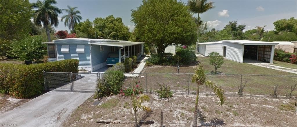 144 Kathy LN NAPLES, FL 34114