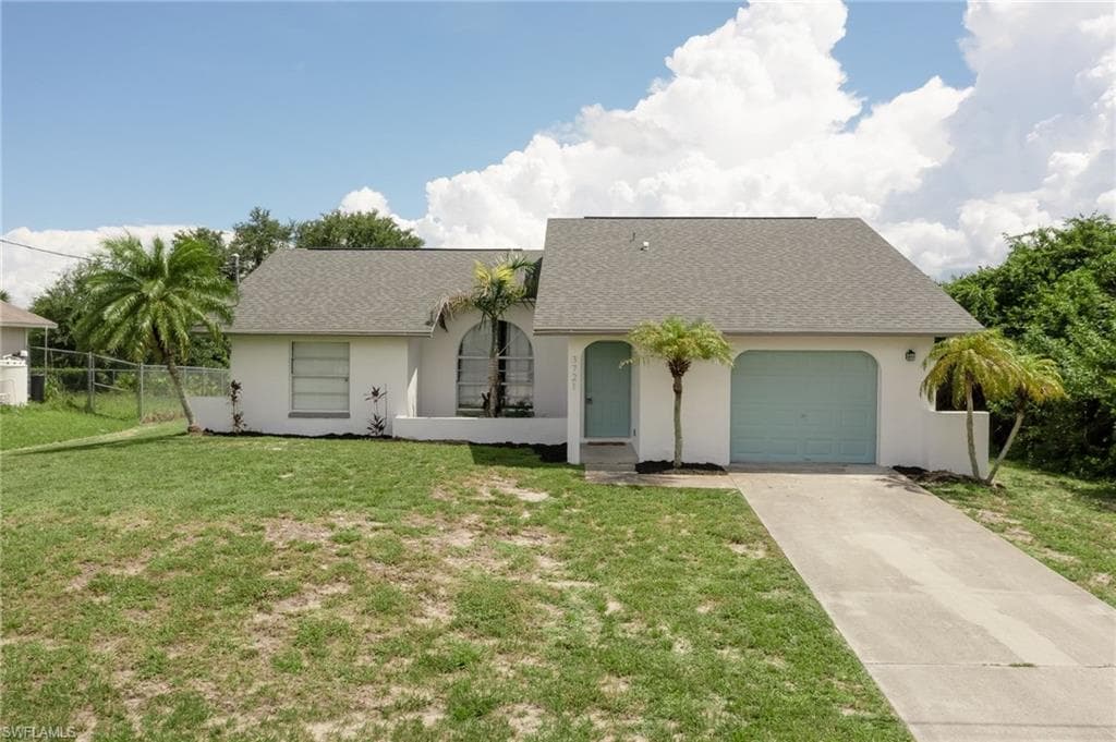 3721 6th ST W LEHIGH ACRES, FL 33971