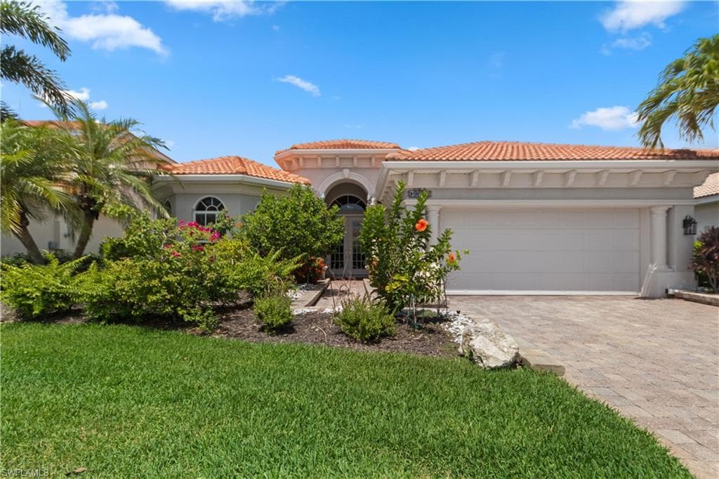 19676 Maddelena CIR ESTERO, FL 33967