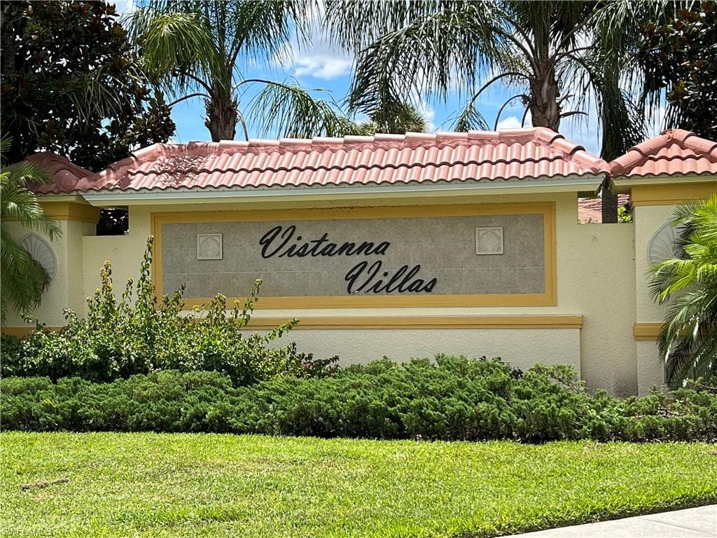 9351 Aegean CIR LEHIGH ACRES, FL 33936