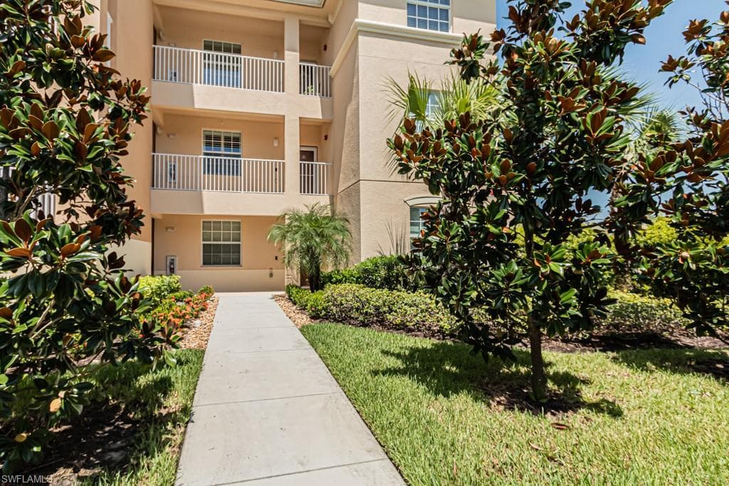 10751 Palazzo WAY 106 FORT MYERS, FL 33913