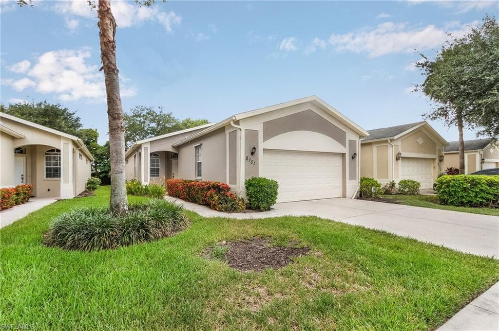 8751 Ibis Cove CIR NAPLES, FL 34119