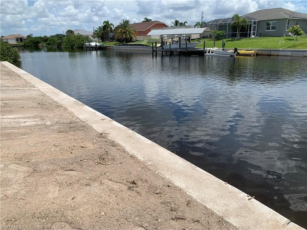 3328 NW 6th ST CAPE CORAL, FL 33993