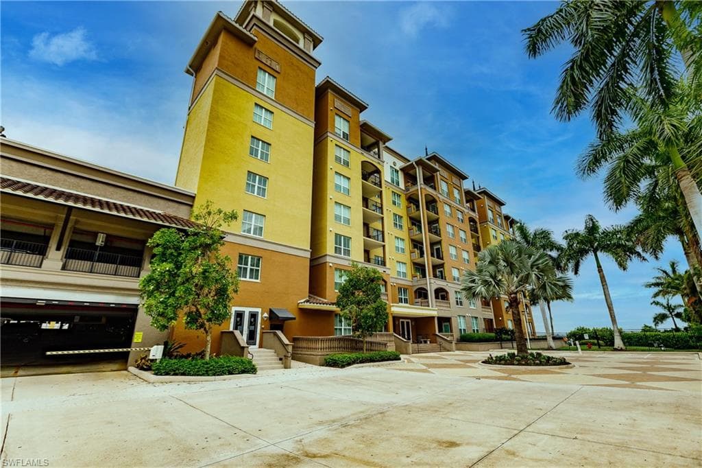 2825 Palm Beach BLVD 203 FORT MYERS, FL 33916