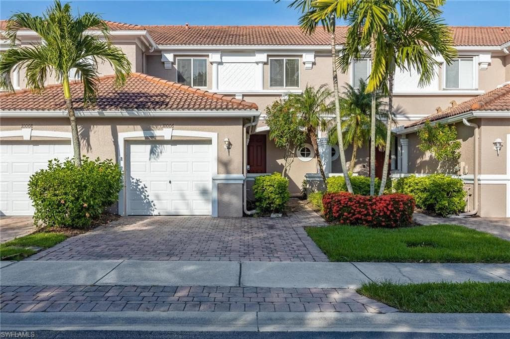 10006 Ravello BLVD FORT MYERS, FL 33905