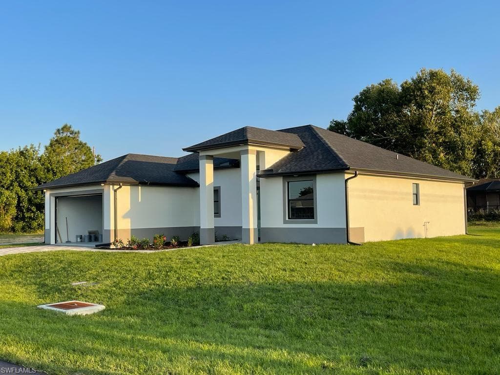 1041 NE 16th PL CAPE CORAL, FL 33909
