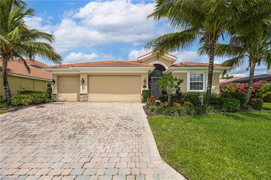 12710 Olde Banyon BLVD NORTH FORT MYERS, FL 33903