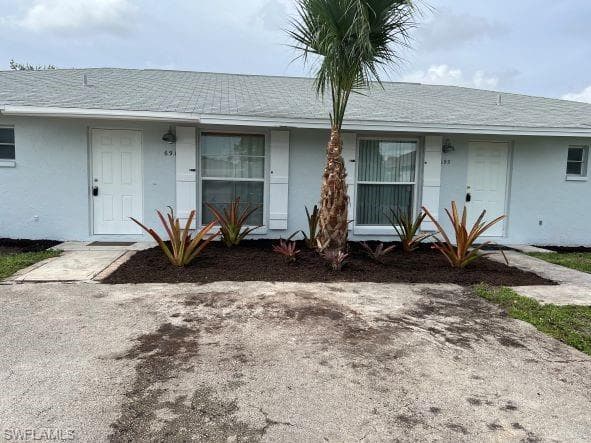 691 110th AVE N NAPLES, FL 34108
