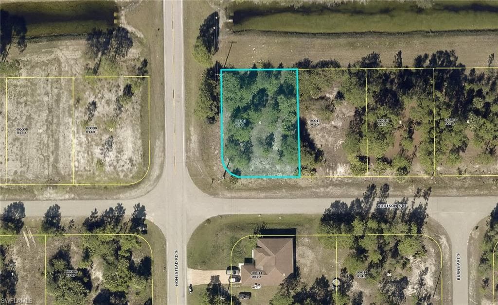 605 Addison ST E LEHIGH ACRES, FL 33974