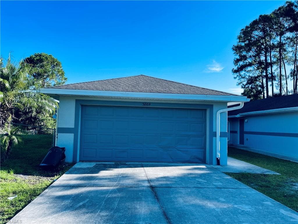 3864 Kittyhawk DR FORT MYERS, FL 33905