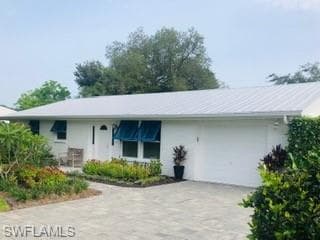 1131 28th AVE N NAPLES, FL 34103
