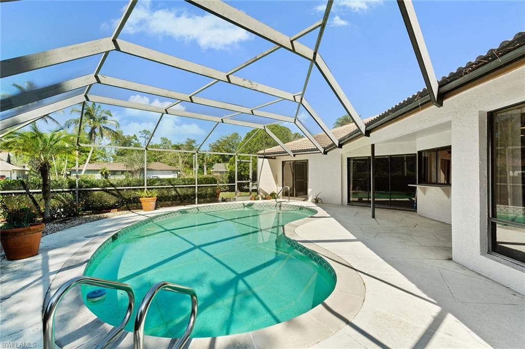 1700 Knights CT NAPLES, FL 34112