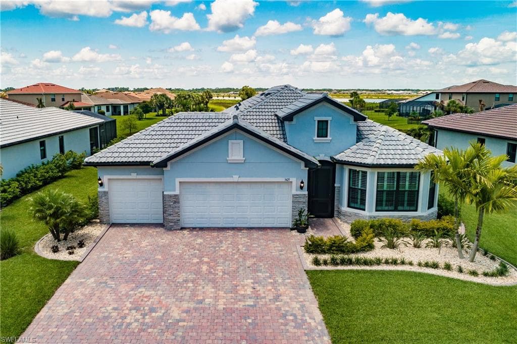 3425 Hampton BLVD ALVA, FL 33920