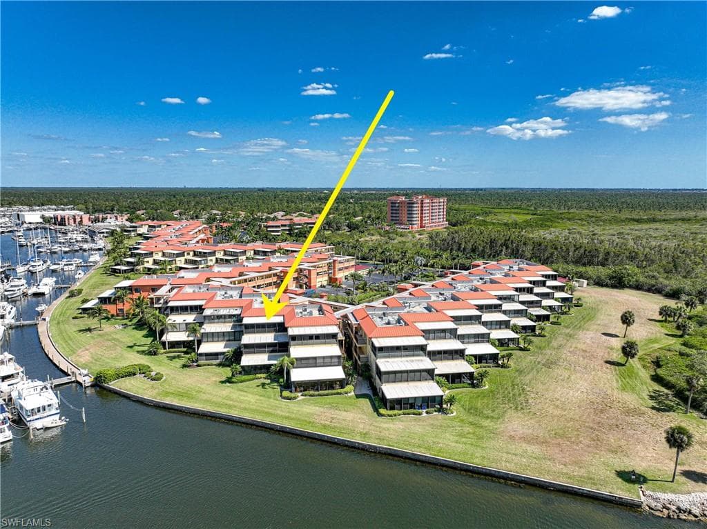 3270 SOUTHSHORE DR 72C PUNTA GORDA, FL 33955