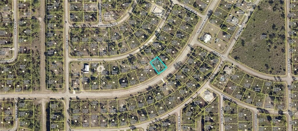 1125 Milwaukee BLVD LEHIGH ACRES, FL 33974