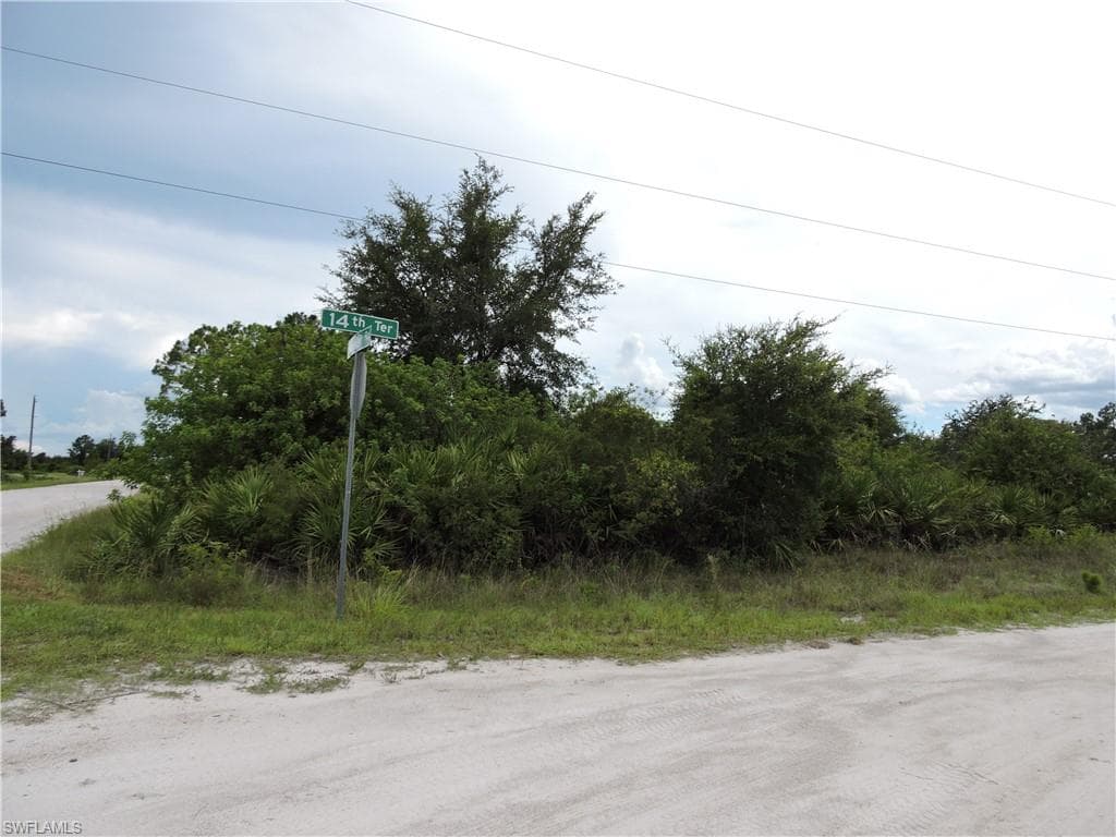 7717 14th TER LABELLE, FL 33935