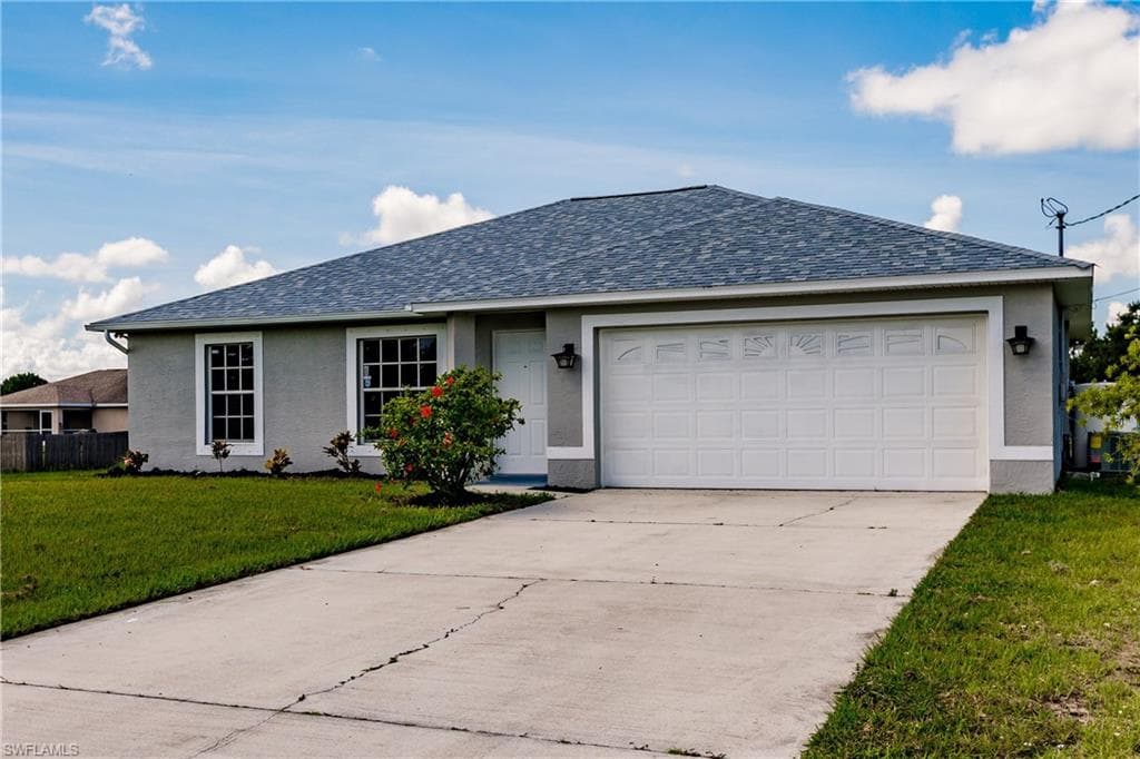 4007 33rd ST SW LEHIGH ACRES, FL 33976