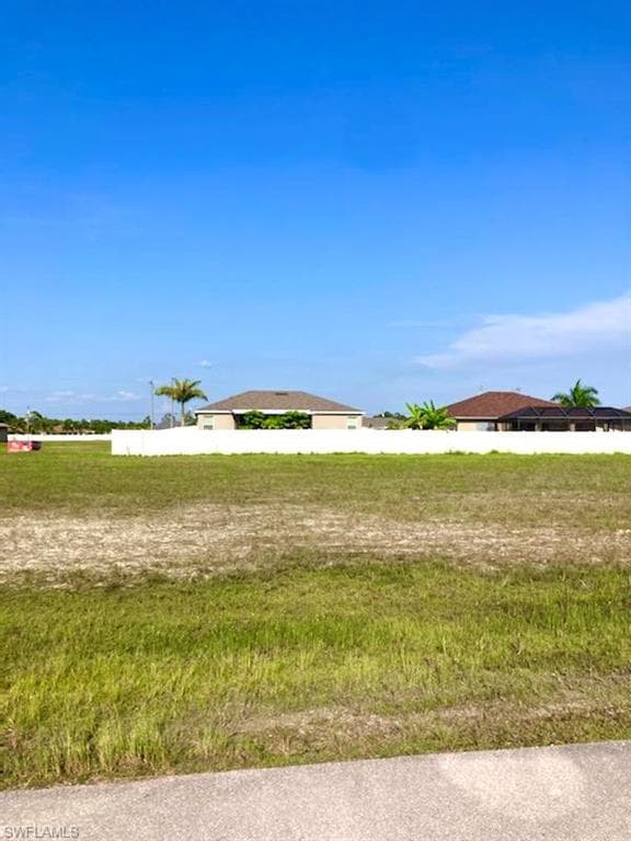 3211 NE 13th CT CAPE CORAL, FL 33909