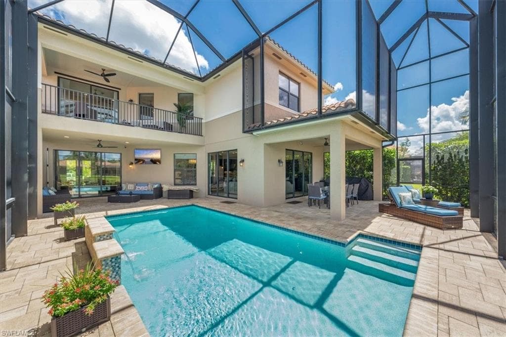 3378 Pacific DR NAPLES, FL 34119