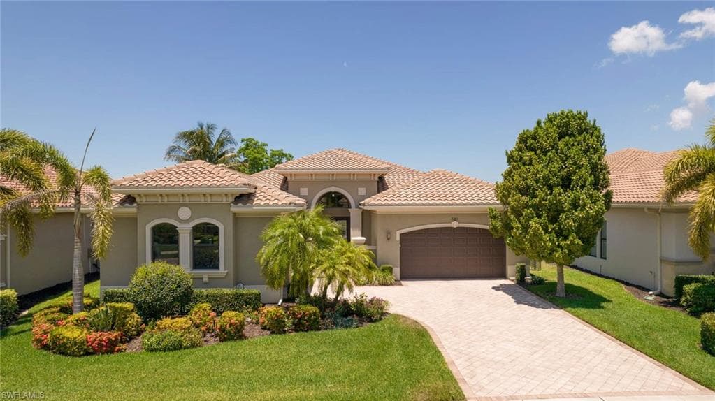 3263 Atlantic CIR NAPLES, FL 34119