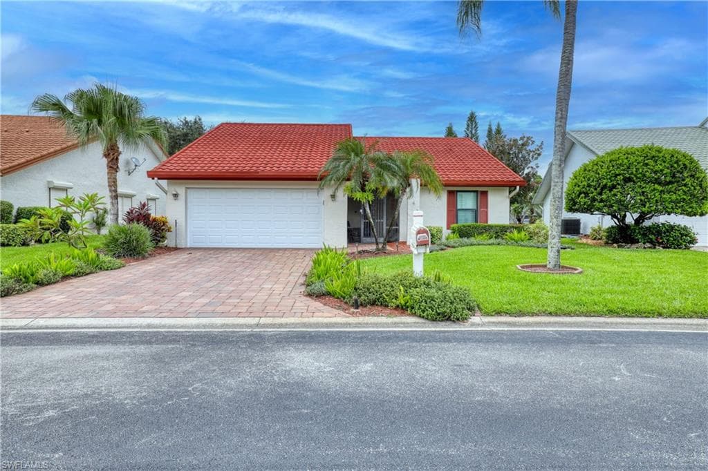 13335 Oak Hill LOOP FORT MYERS, FL 33912