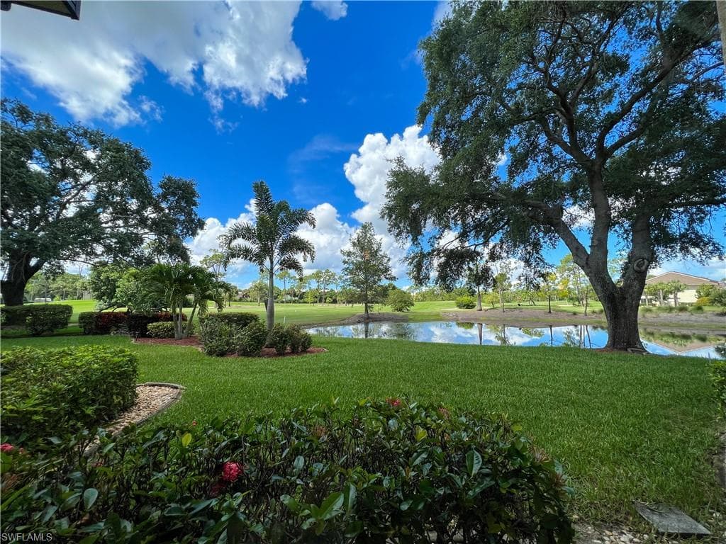 5870 Trailwinds DR 614 FORT MYERS, FL 33907