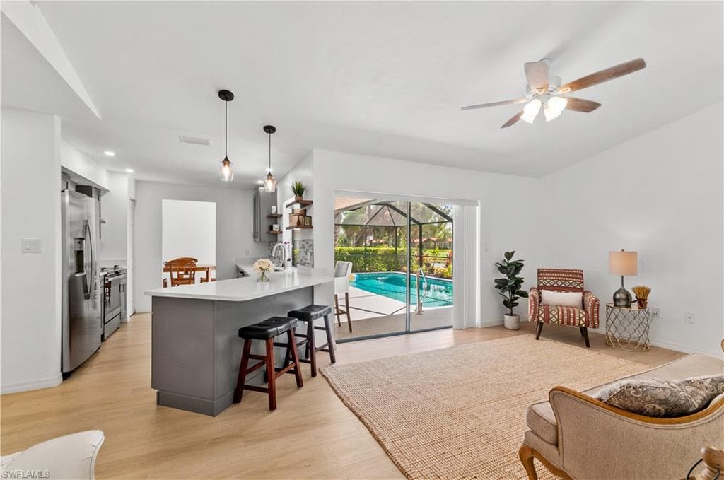 1514 Forest Lakes BLVD NAPLES, FL 34105