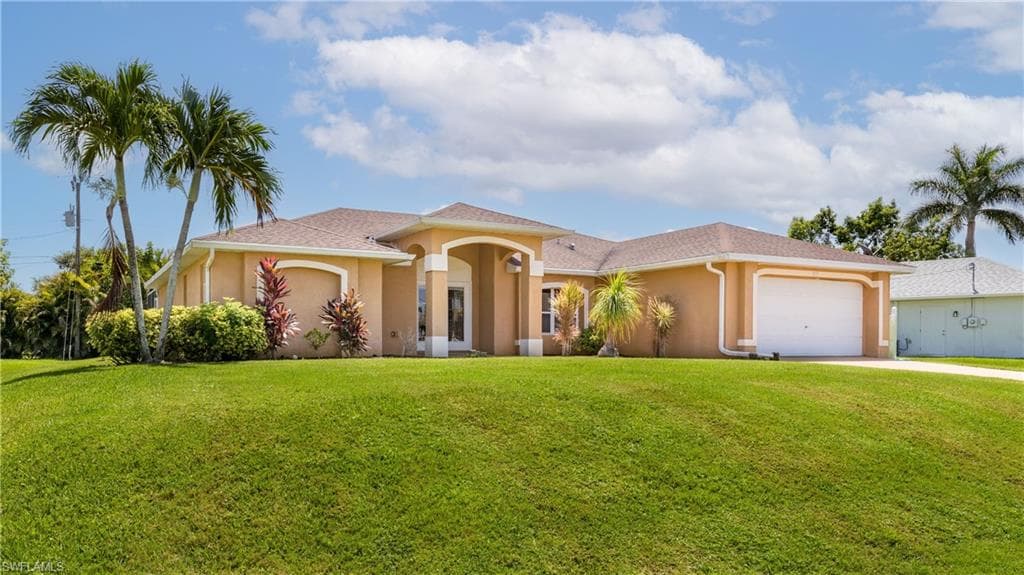 3037 SW 10th PL CAPE CORAL, FL 33914