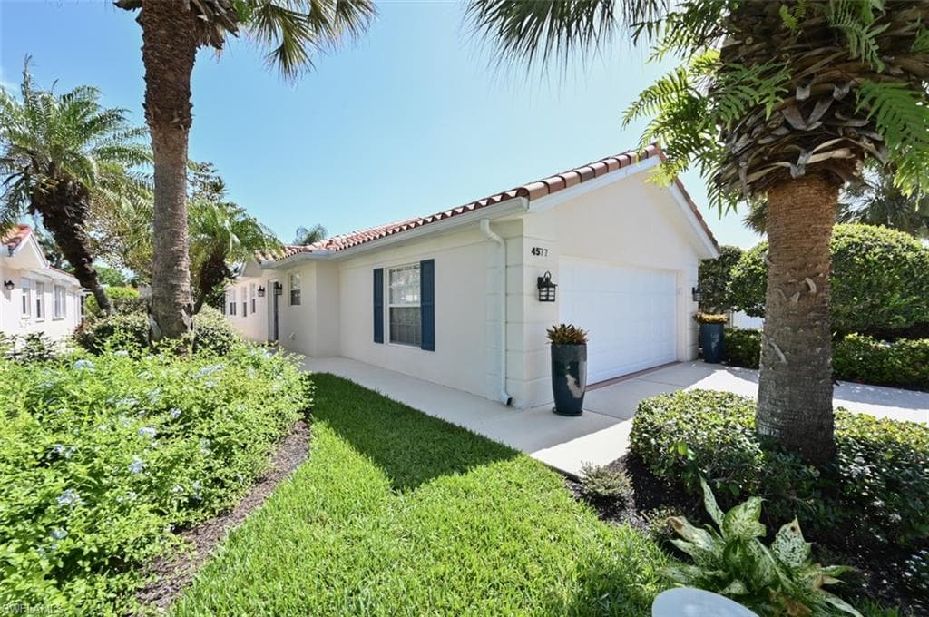 4577 Pasadena CT NAPLES, FL 34109