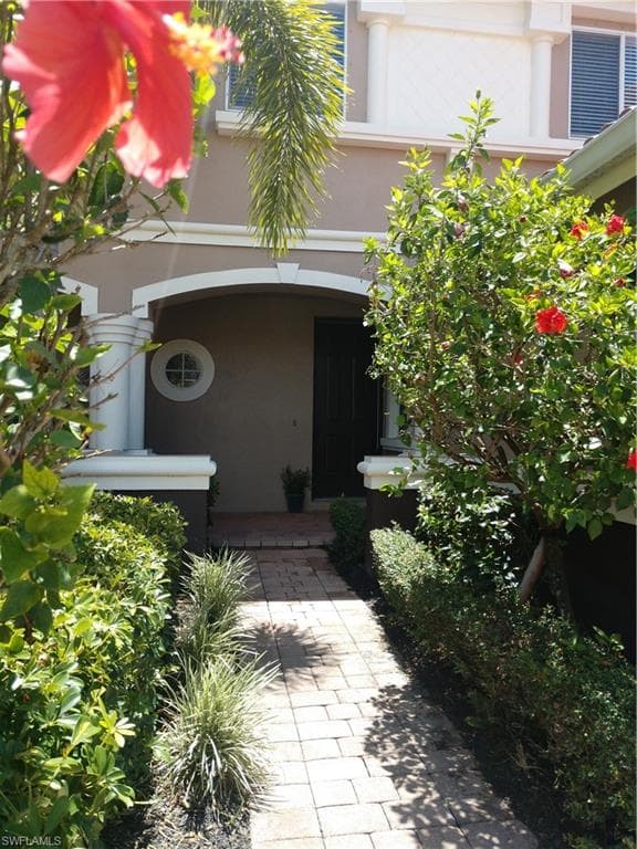 9758 Roundstone CIR FORT MYERS, FL 33967