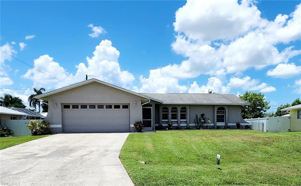 418 SE 22nd ST CAPE CORAL, FL 33990