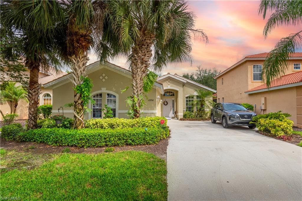 12950 Seaside Key CT NORTH FORT MYERS, FL 33903