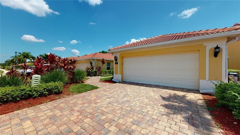 15181 Cortona WAY NAPLES, FL 34120