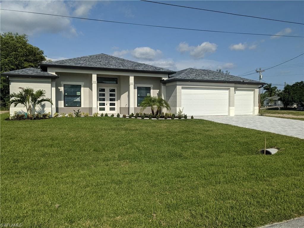 3733 SW 12th AVE CAPE CORAL, FL 33914