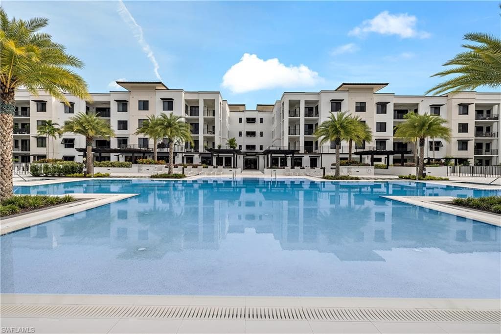 1111 CENTRAL AVE 312 NAPLES, FL 34102