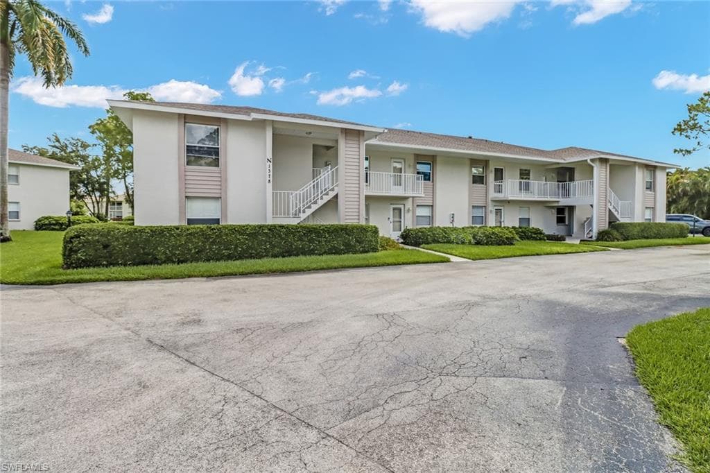 1378 Churchill Circle #104 NAPLES, FL 34116
