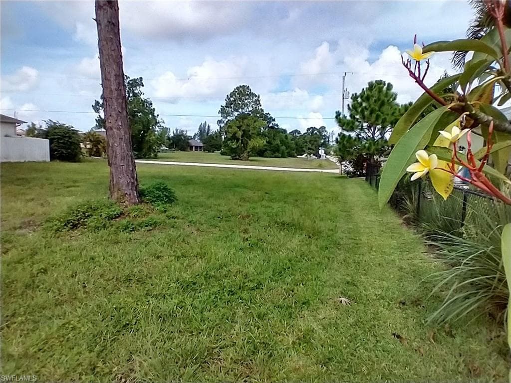 1213 NW 22nd PL CAPE CORAL, FL 33993