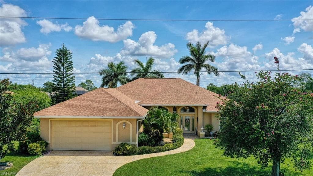 1913 NW 9th TER CAPE CORAL, FL 33993