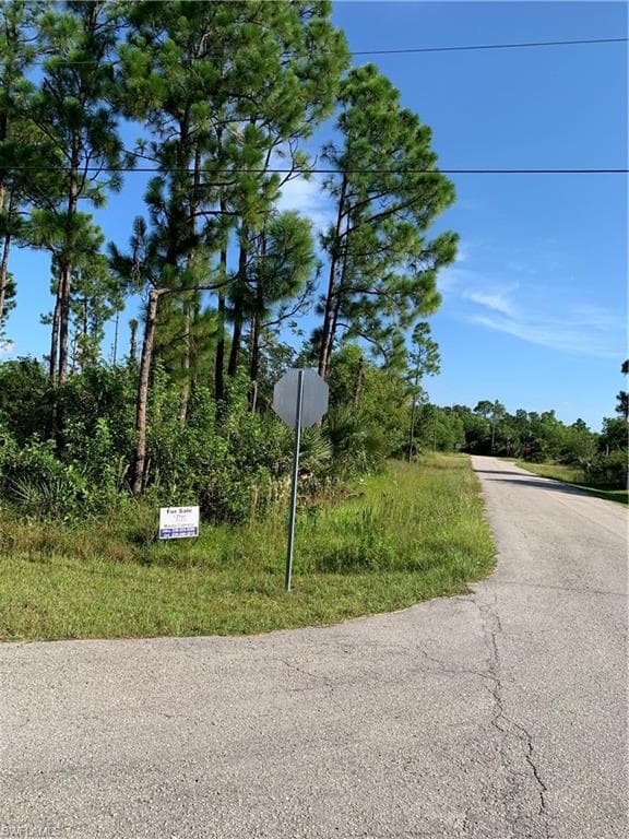 3300 25th ST W LEHIGH ACRES, FL 33971