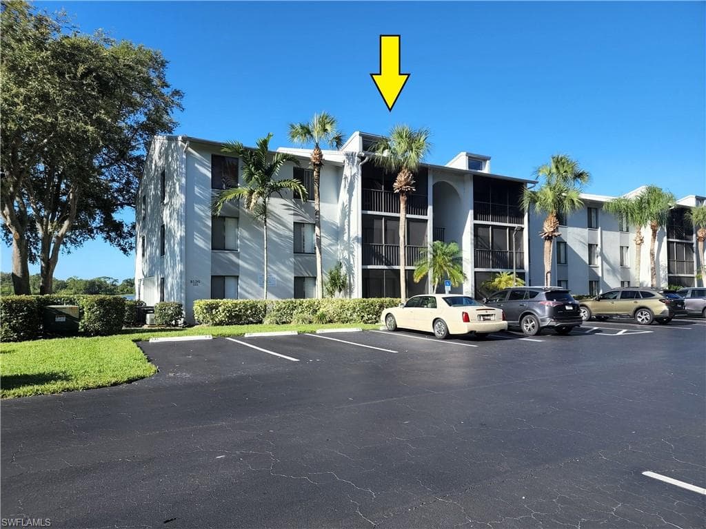 9930 Sailview CT 17-A3 FORT MYERS, FL 33905