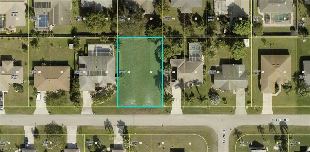 161 SE 19th TER CAPE CORAL, FL 33990