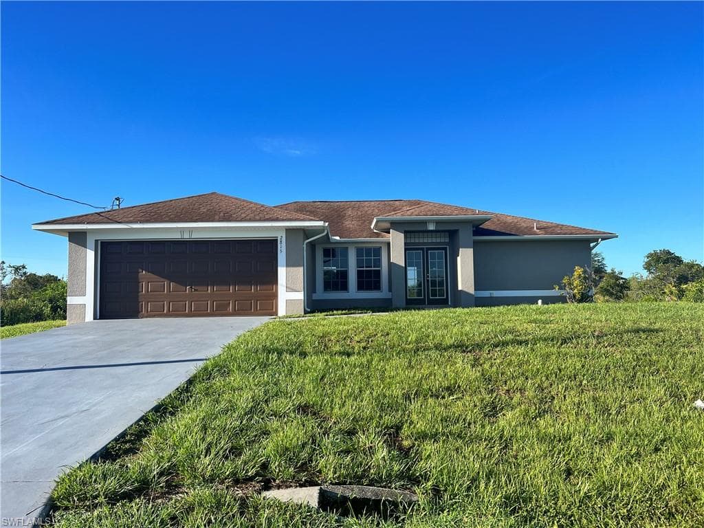 2815 72nd ST W LEHIGH ACRES, FL 33971