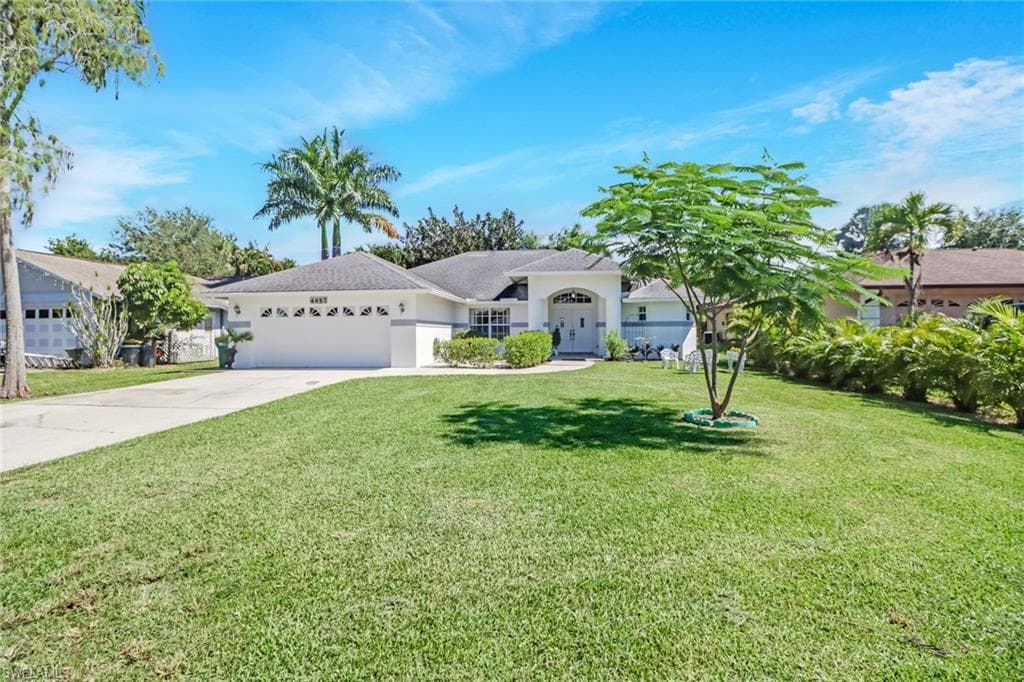 4457 Rosea CT NAPLES, FL 34104