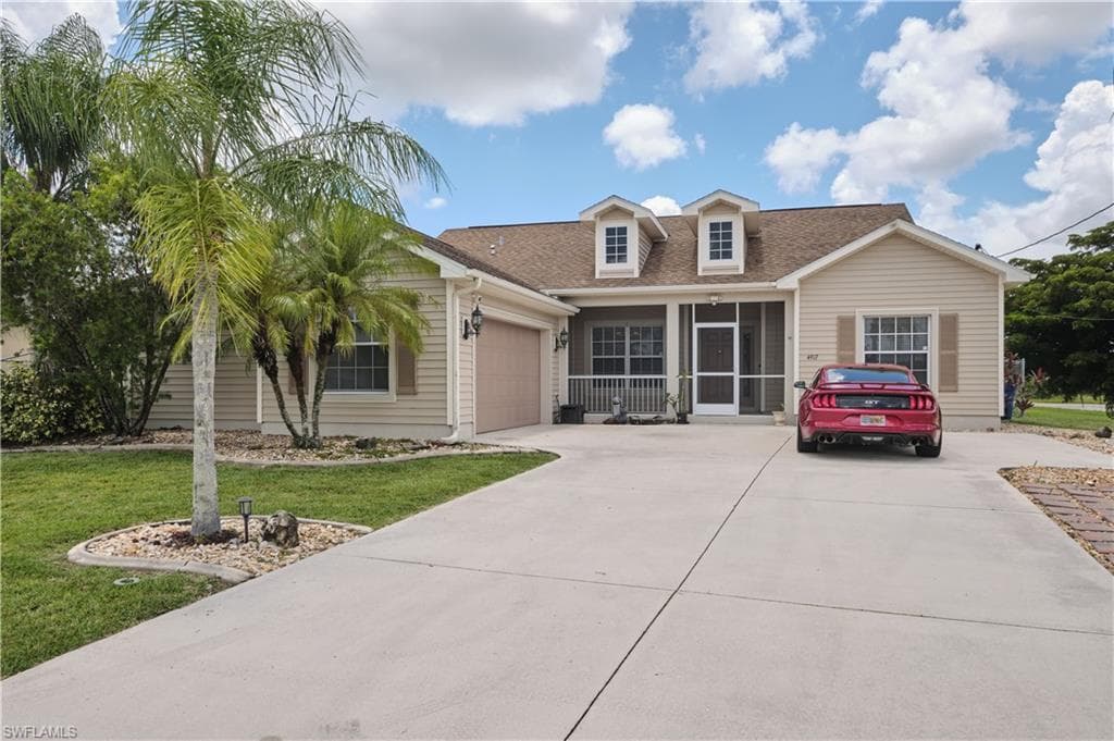 4917 Beauty ST LEHIGH ACRES, FL 33971